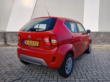 Car image 5