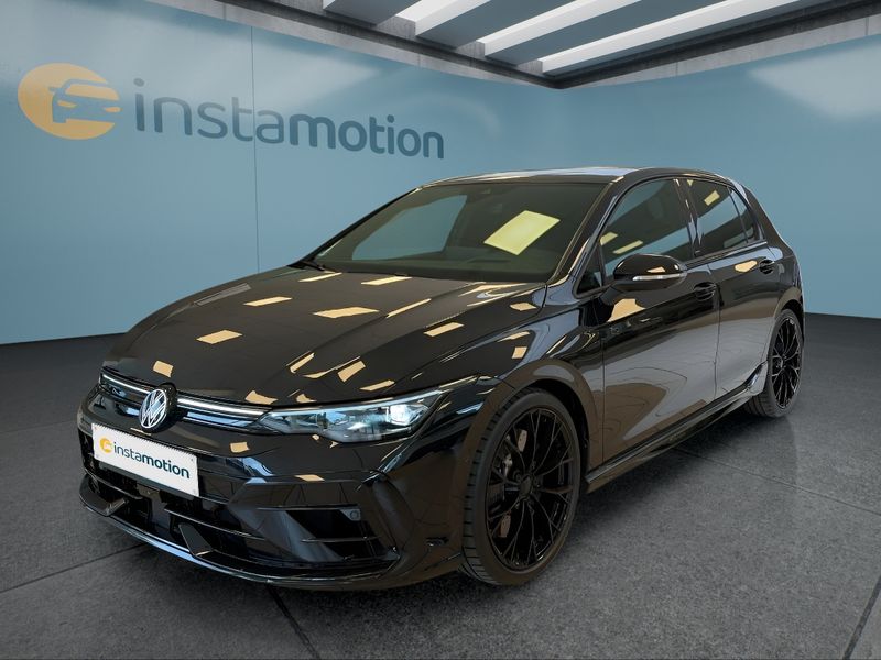 Volkswagen Golf 8 2.0