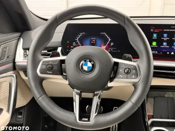Car image 35