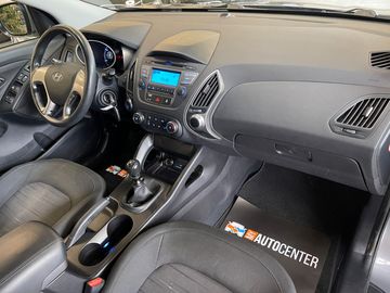 Car image 37