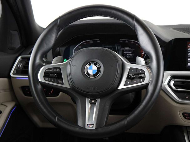 BMW 330i 190 kW image number 2