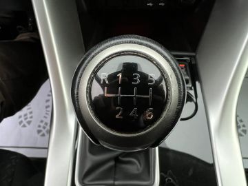 Car image 31