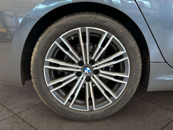 BMW 320d Touring M Sport 142 kW image number 10