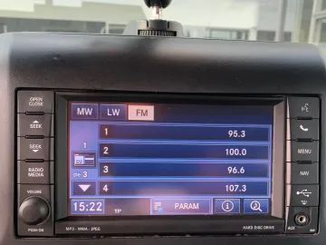 Car image 33