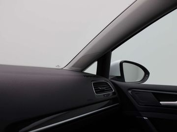 Car image 33