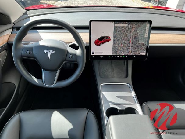 Tesla Model 3 Standard Range 208 kW image number 12