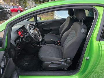 Car image 12