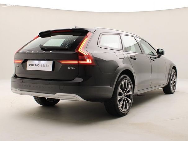 Volvo V90 Cross Country AWD B4 145 kW image number 10