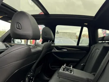 Car image 36