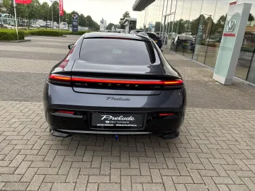 Car image 44