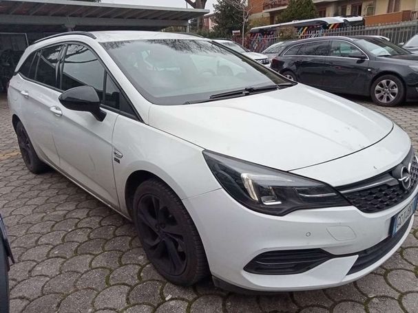 Opel Astra Sports Tourer 1.2 Turbo 96 kW image number 2