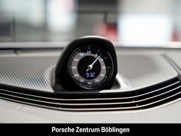 Porsche Taycan 320 kW image number 27