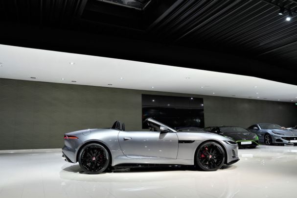 Jaguar F-Type R-Dynamic Black 331 kW image number 10