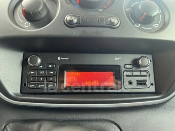 Car image 31