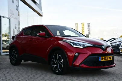 Car image 2