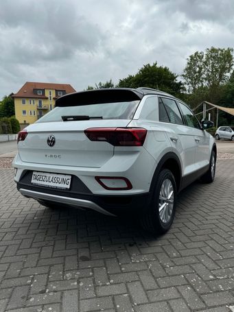 Volkswagen T-Roc 1.0 TSI T-Roc 81 kW image number 3