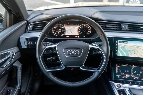 Audi e-tron quattro Sportback 370 kW image number 7