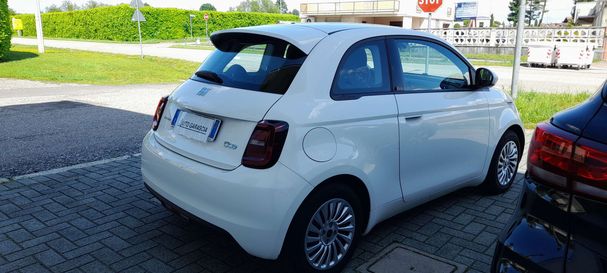 Fiat 500 e Action 70 kW image number 6