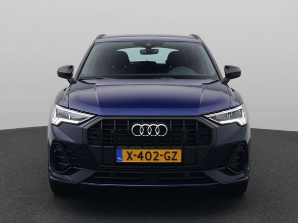 Audi Q3 45 TFSIe S-line 180 kW image number 3