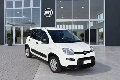 Car image 4