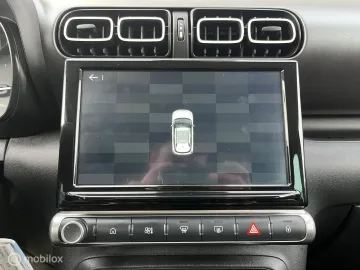 Car image 28