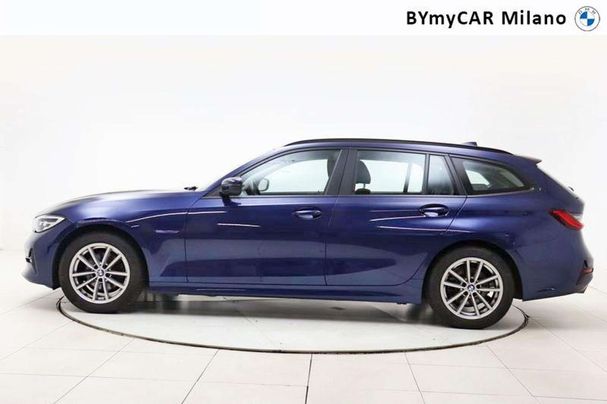 BMW 320d Touring Advantage 140 kW image number 5