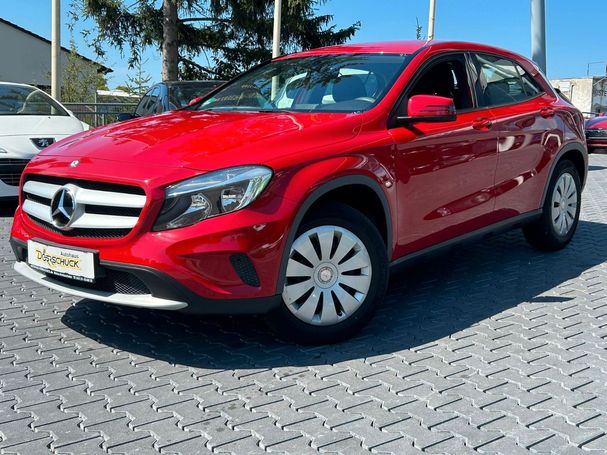 Mercedes-Benz GLA 180 90 kW image number 1