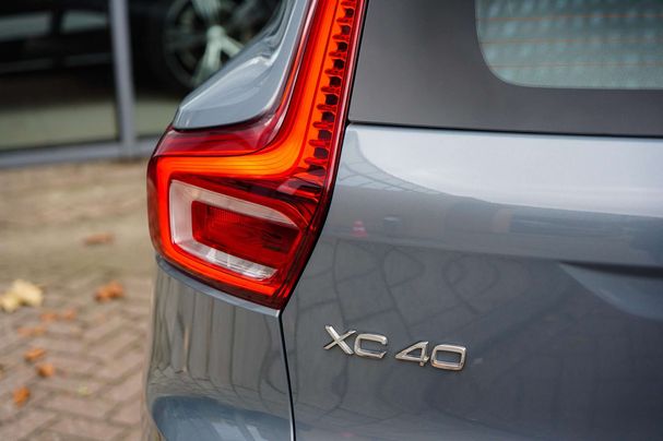 Volvo XC40 Recharge Ultimate 170 kW image number 8