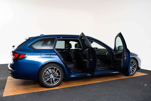 BMW 530 Touring 215 kW image number 10