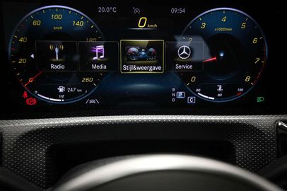 Car image 29