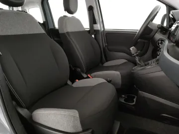 Car image 21