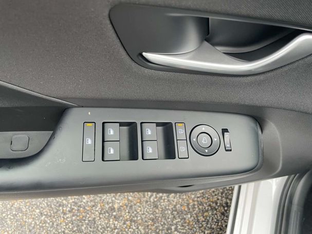 Hyundai Kona 160 kW image number 17