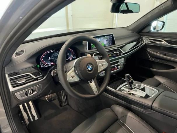 BMW 740d xDrive 250 kW image number 13