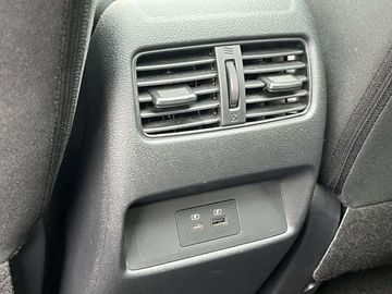 Car image 41