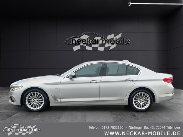 BMW 520i Luxury Line 135 kW image number 8