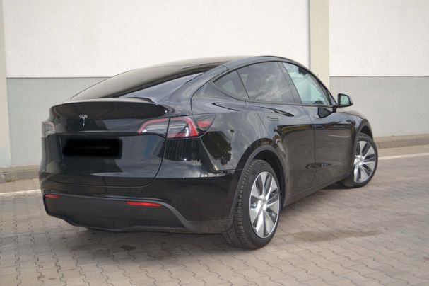 Tesla Model Y 220 kW image number 3