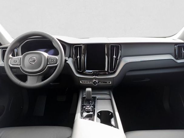 Volvo XC60 B4 145 kW image number 3