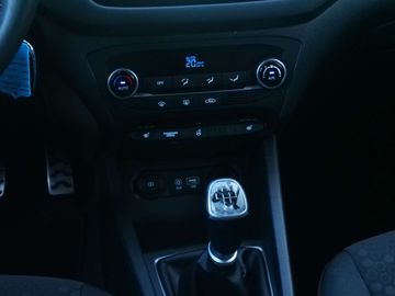 Car image 36