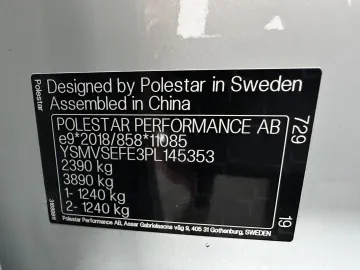 Car image 35
