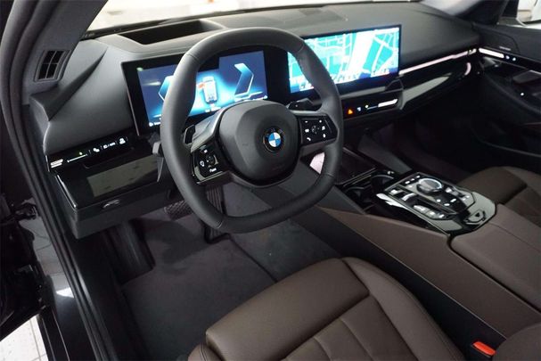 BMW 520d xDrive 145 kW image number 7