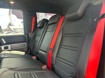 Car image 31