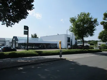 Car image 22