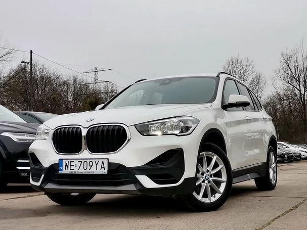 BMW X1 sDrive18i Advantage 103 kW image number 1