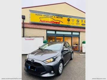 Car image 2