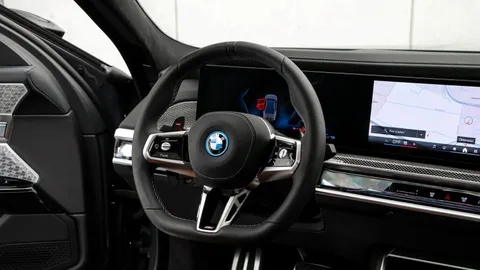 Car image 44