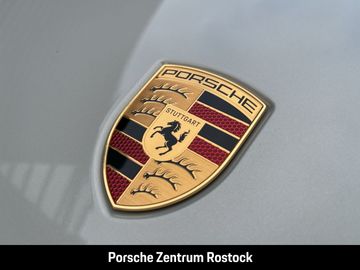 Car image 32