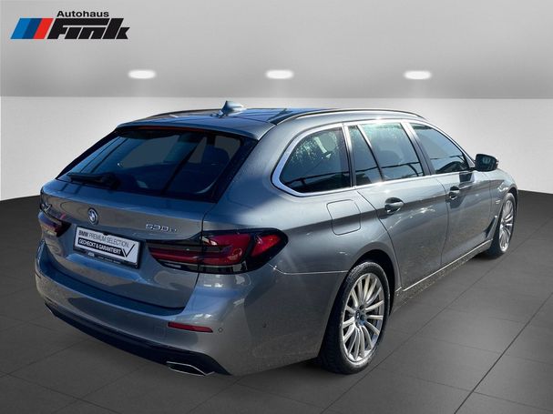 BMW 530 Touring xDrive 215 kW image number 6