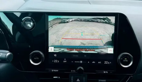 Car image 36
