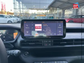 Car image 20