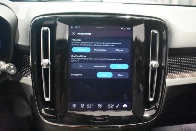 Car image 34